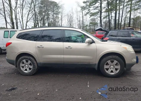 2010 Chevrolet Traverse Lt z USA, uszkodzony, nr VIN 1GNLRFEDXAJ214207